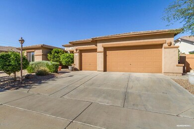 Front 3 Car Garage View