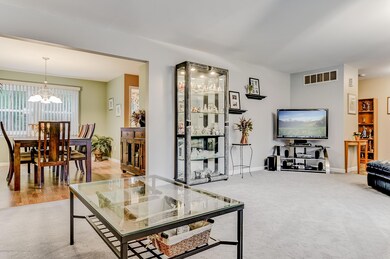 004_LivingDining