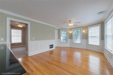 43 Oliver St, Bristol, RI 02809 - photo 6