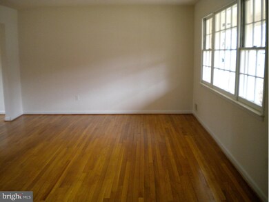 5413 Parkvale Terrace, Rockville, MD 20853 - photo 6