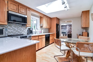 9 Larnis Rd, Framingham, MA 01701 - photo 7