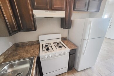1100 Cedar St unit 6, El Paso, TX 79930 - photo 6