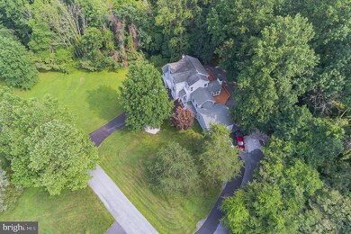 12 Spring Heath Ct, Windsor Mill, MD 21244 - photo 2