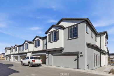 29388 Oceanside Dr, Winchester, CA 92596 - photo 4