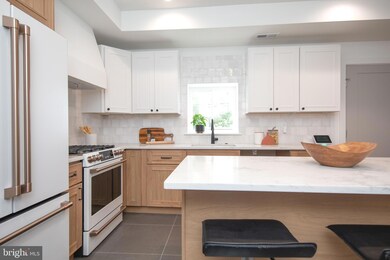 2926 Master St, Philadelphia, PA 19121 - photo 4