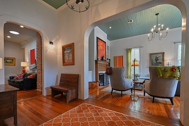 405 W Creek St, Fredericksburg, TX 78624 - photo 7