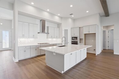 4538 Foley Grove Dr, Valrico, FL 33596 - photo 2