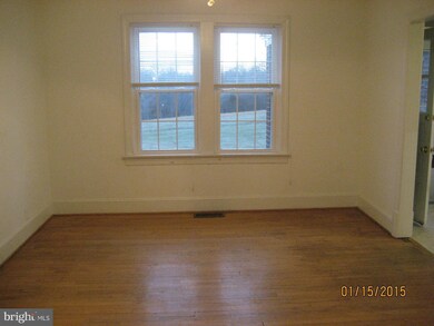 4373 Mt Vista Ln, Midland, VA 22728 - photo 4