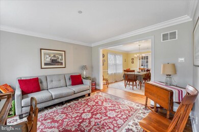 12 Tall Tree Cir, Broomall, PA 19008 - photo 5