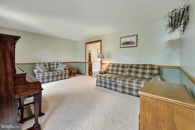 4 Grove Creek Cir, Smithsburg, MD 21783 - photo 6