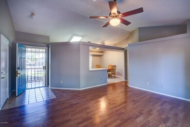 05 7908 W Whethersfield, Peoria