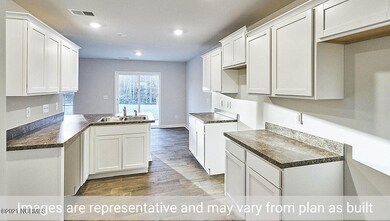 Chelsea_White_Cabinets06