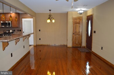 1105 Meander Dr unit UPPER LEVEL, Culpeper, VA 22701 - photo 5