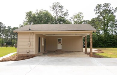 1505 Lily Pond Rd, Albany, GA 31701 - photo 4