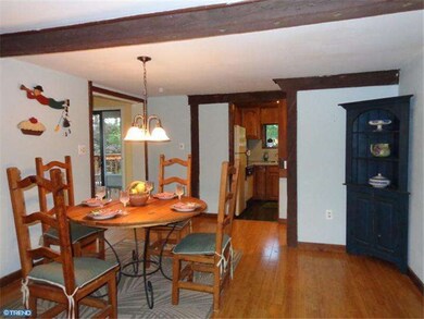 5885 Emmaus Rd, Emmaus, PA 18049 - photo 7