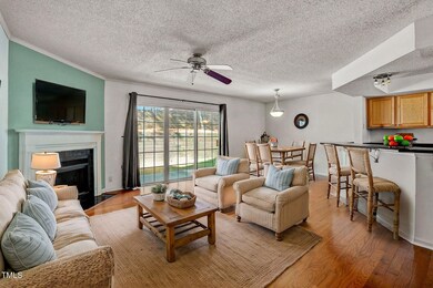 5-web-or-mls-7712 Falcon Crest Circle-13