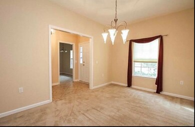 340 Camellia dining