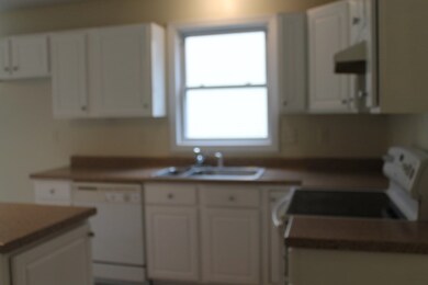 25 Indian Leap St unit 27, Indian Orchard, MA 01151 - photo 6