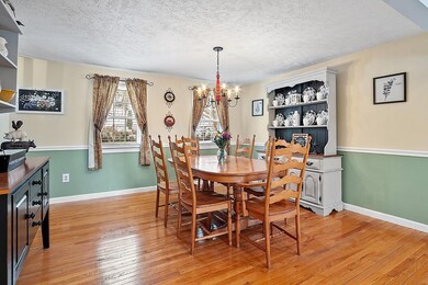 37 Syracuse Rd, Nashua, NH 03064 - photo 7