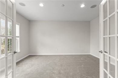 818 Oneida Cir, Mars, PA 16046 - photo 3