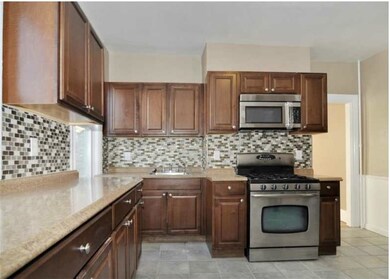 32 Royal St unit 2, Providence, RI 02906 - photo 2