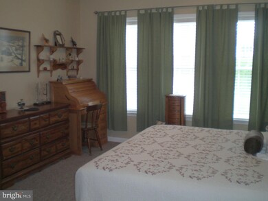 318 Butterfly Dr, Taneytown, MD 21787 - photo 7