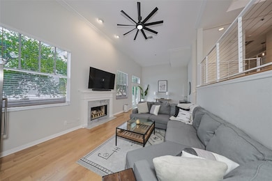 2403 W Palm Dr unit 2, Tampa, FL 33629 - photo 6