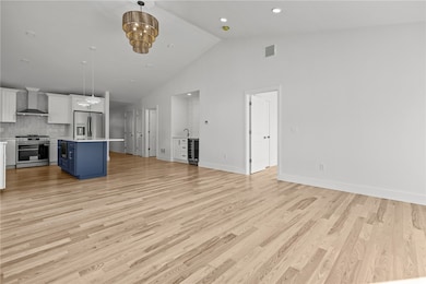 700 Sandy Ln unit 3, Warwick, RI 02889 - photo 5