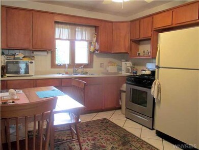 Kitchen Apartment kitchen