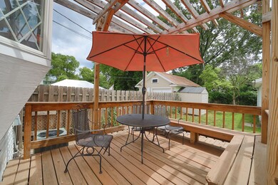 1501 Brookside Ave, Waukegan, IL 60085 - photo 5