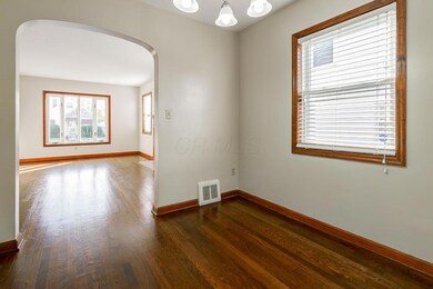 2899 Oaklawn St, Columbus, OH 43224 - photo 5