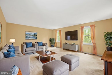 6131 Moonpatterns Trail, Fairfax Station, VA 22039 - photo 6