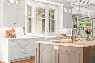 382 Lee St, Brookline, MA 02445 - photo 4