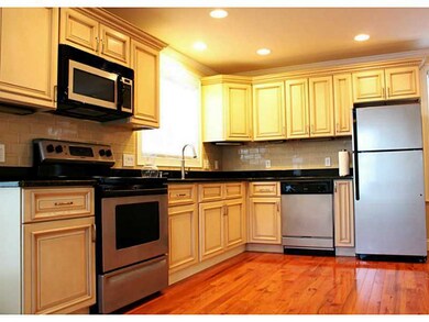 22 Wilcox St, Bristol, RI 02809 - photo 2