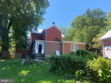 103 W New St, Shepherdstown, WV 25443 - photo 2