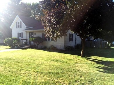 304 W Queen St, Malden, IL 61337 - photo 2