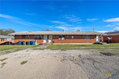 502 W Ave unit A-C, Copperas Cove, TX 76522 - photo 2