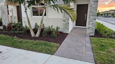 2618 SE 27th Ct unit 2618, Homestead, FL 33035 - photo 4