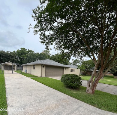 Front View of side drive and workshop