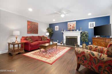 13 Village Green Cir, Southern Pines, NC 28387 - photo 4