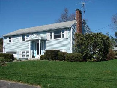 120 Hersey Ln, Abington, MA 02351 - photo 2