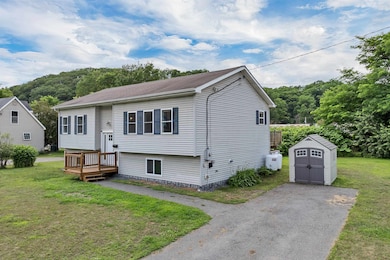 268 Latham Works Ln, White River Junction, VT 05001 - photo 2