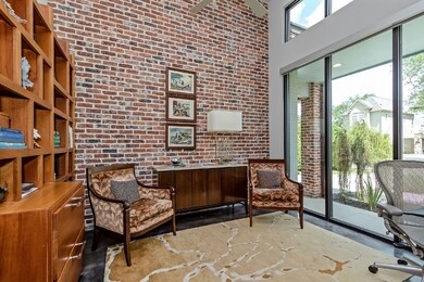 1143 Du Barry Ln, Houston, TX 77018 - photo 7