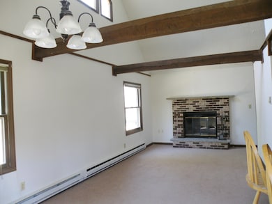 1439 Waterfront Dr, Tobyhanna, PA 18466 - photo 2