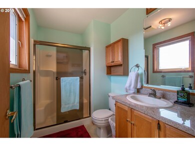 663 Brentwood Dr E, the Dalles, OR 97058 - photo 7