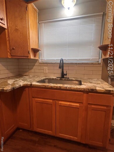 unlisted-address, Detroit, MI 48227 - photo 6