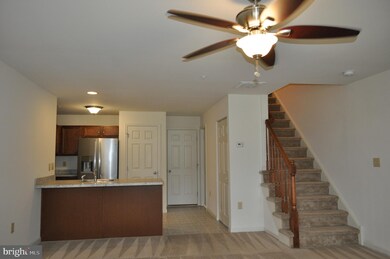 3008 Goshen Dr, Pennsburg, PA 18073 - photo 4