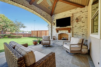 1603 Pinot Cir, Houston, TX 77055 - photo 3