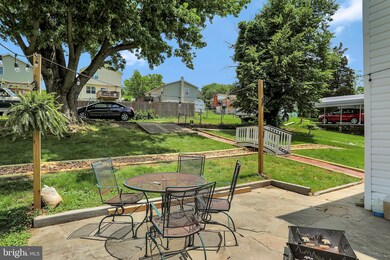 470 N Massanutten St, Strasburg, VA 22657 - photo 2