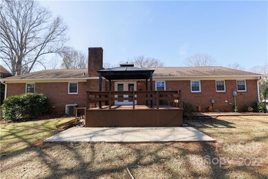 603 Berkshire Dr, Statesville, NC 28677 - photo 7